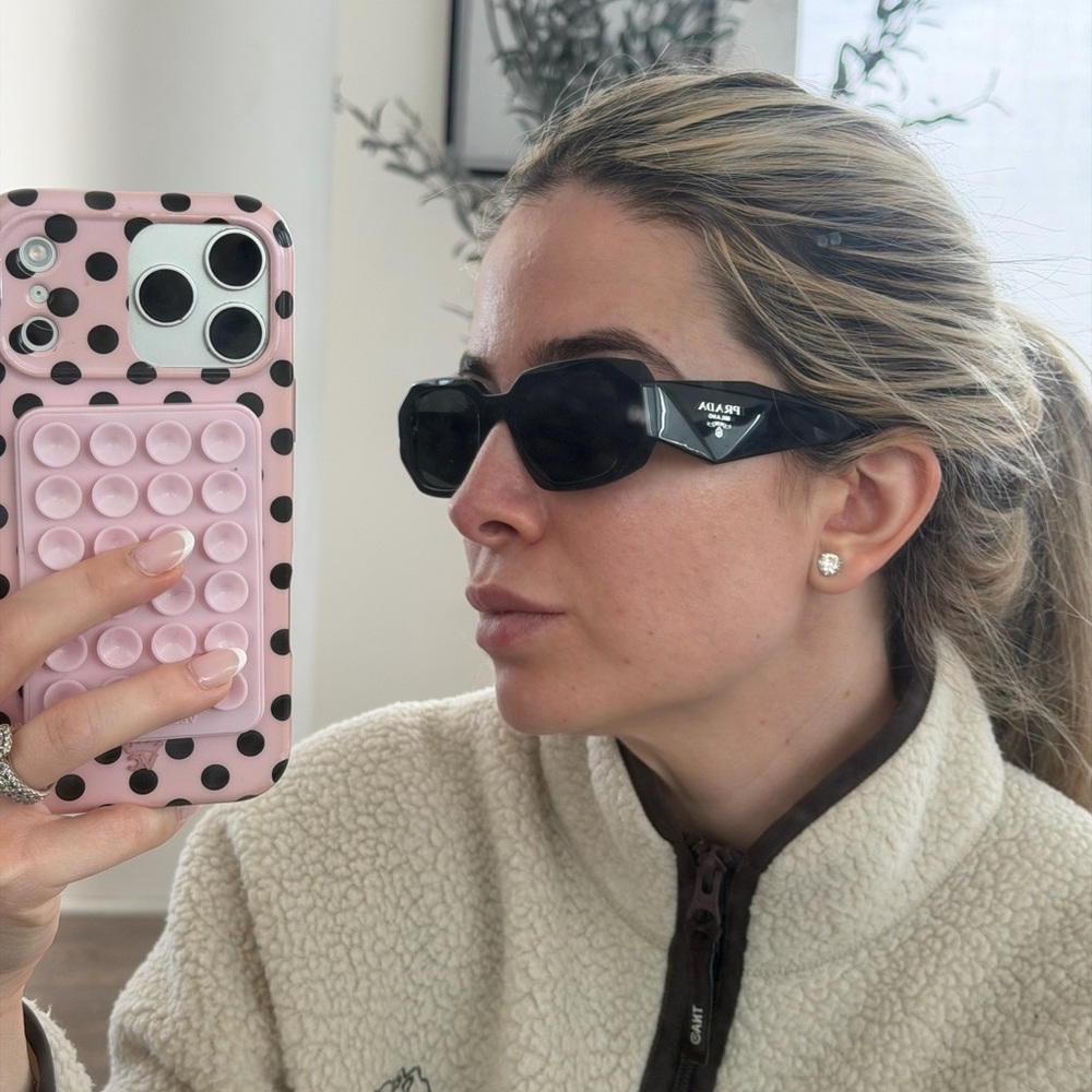 Prada black hexagon Sunglasses - 100% authentic - Picture 2 of 4